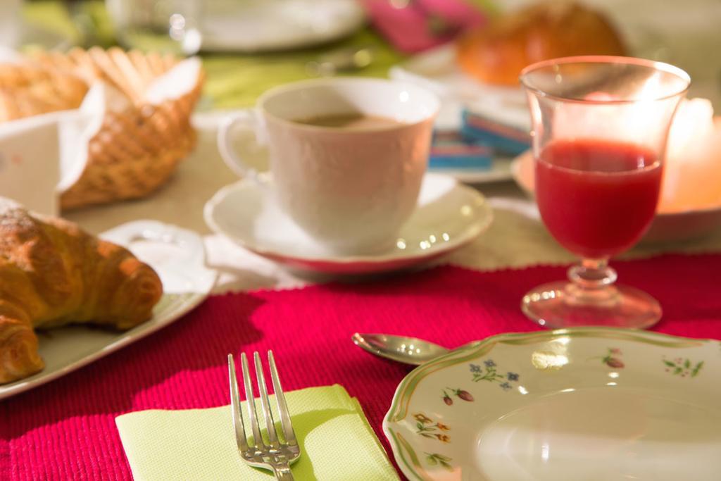 Palazzina Cesira Bed & Breakfast Montalcino Dış mekan fotoğraf