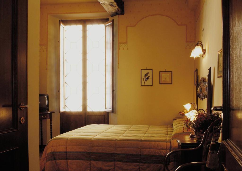 Palazzina Cesira Bed & Breakfast Montalcino Dış mekan fotoğraf