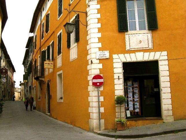 Palazzina Cesira Bed & Breakfast Montalcino Dış mekan fotoğraf